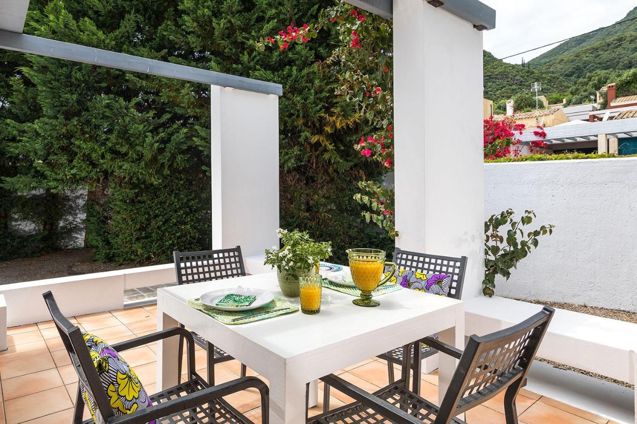 Villa Piedra Del Mar Beachfront By Villa2Be Барбаті Екстер'єр фото
